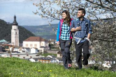 Wandern im Frühling in Südtirol