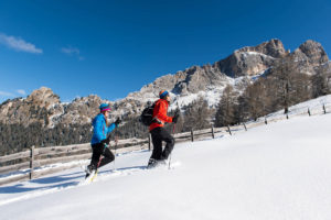 Schneeschuhwandern in Südtirols Winterlandschaft