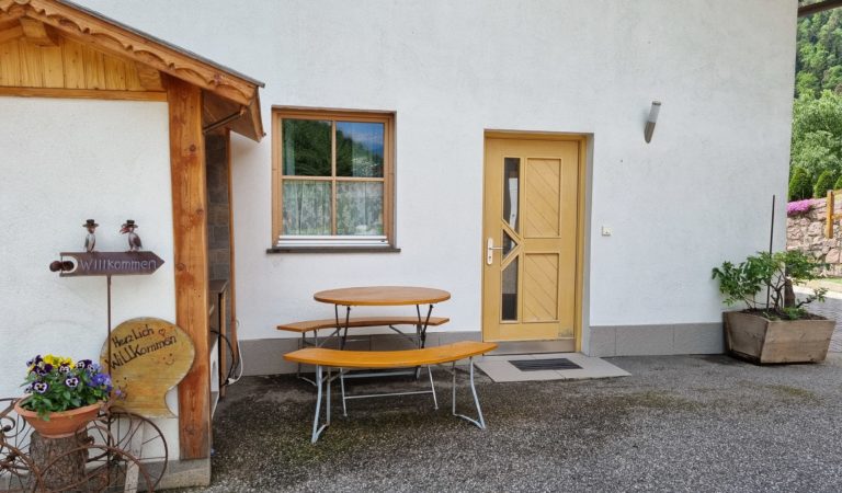 West Eingangsbereich